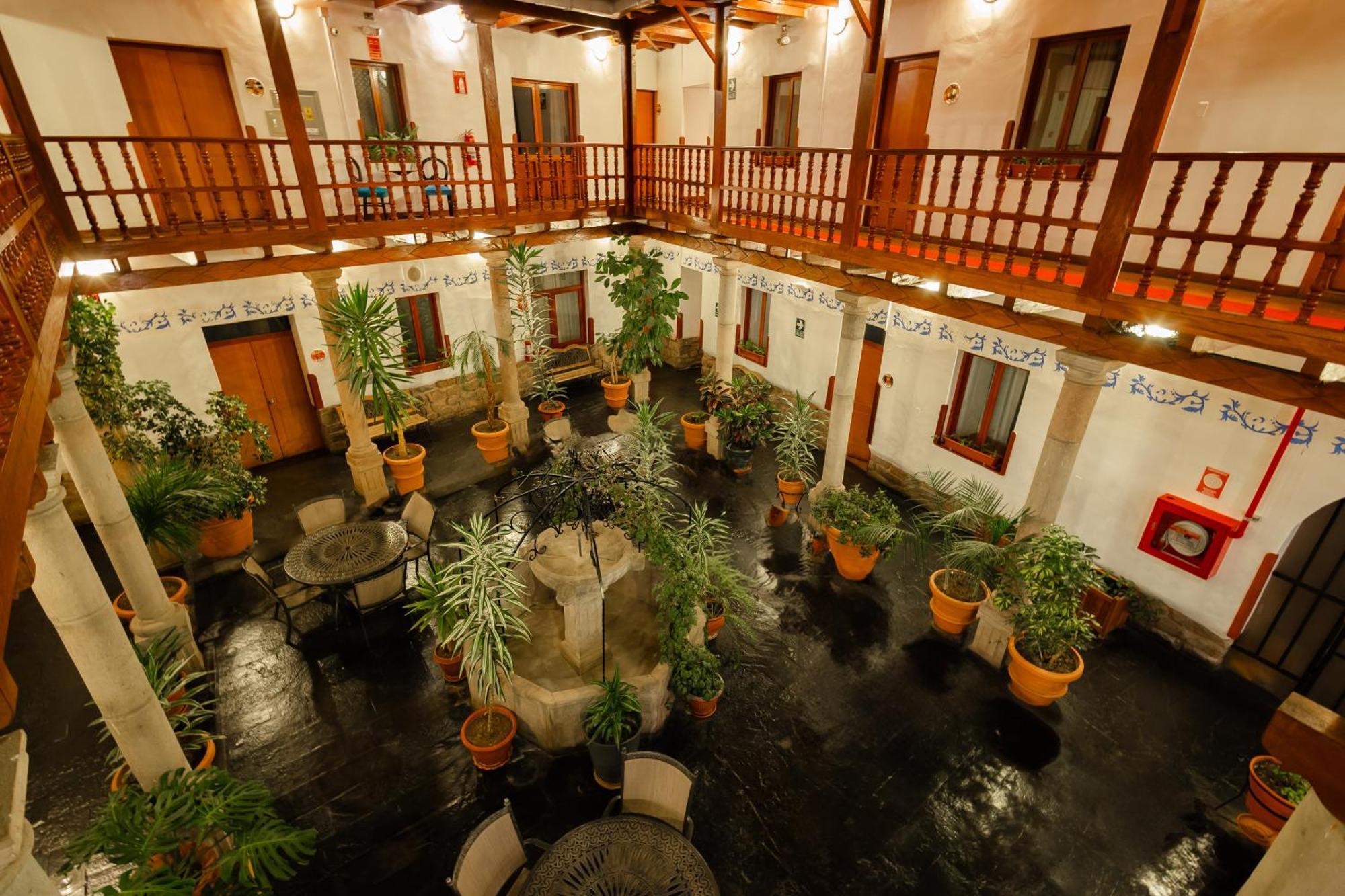 Hotel Hacienda Cusco Plaza Bagian luar foto